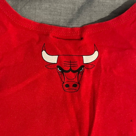 NBA Chicago Bulls Rhinestone Crop Top - Picture 5 of 6